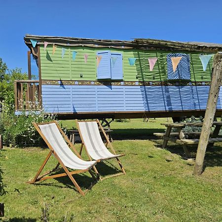 Roulotte Fleur des Champs Villa Sigalens Eksteriør billede