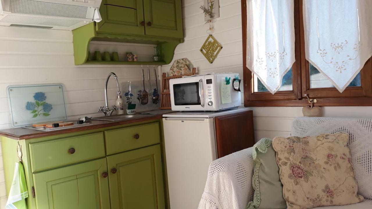 Roulotte Fleur des Champs Villa Sigalens Eksteriør billede
